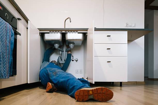 Professional Leak Detection technician working in Nova, OH